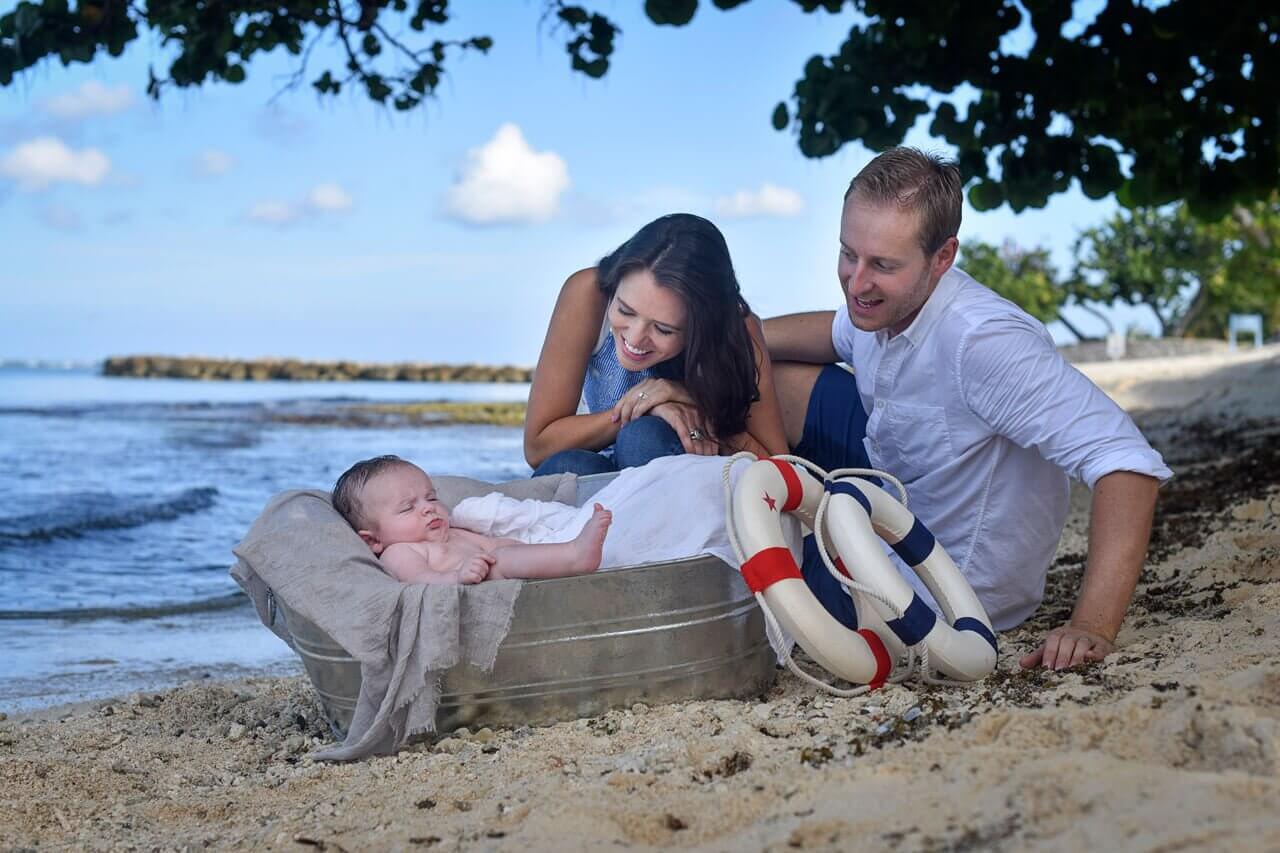 family beach photos with baby